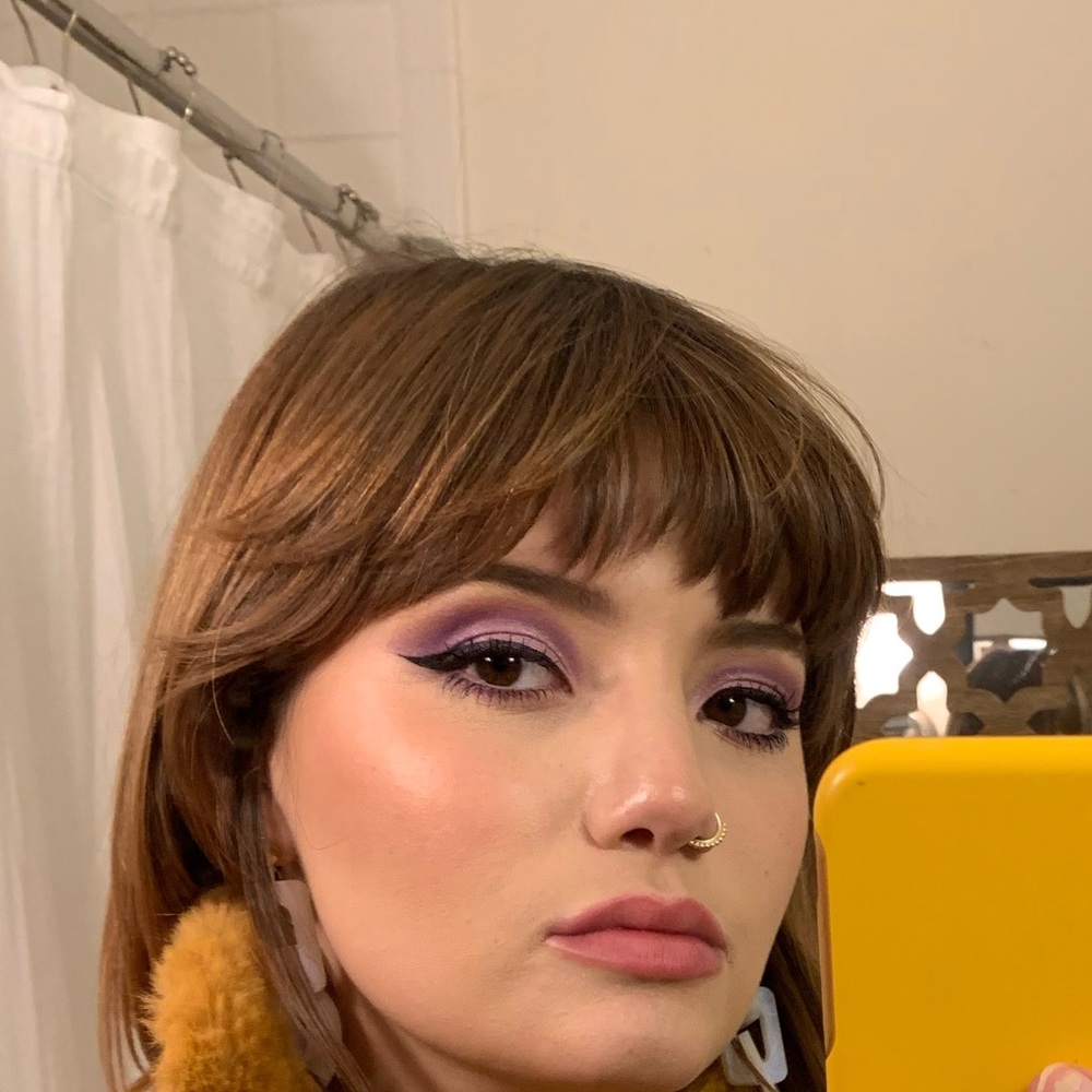 Meet your Posher, Lily